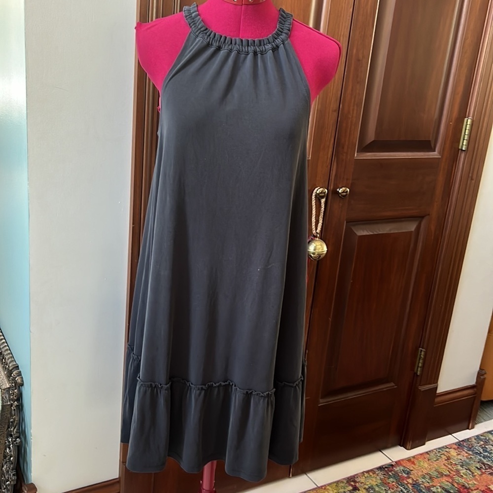 Loft     Very dark blue     Elastic crewneck Dress     8” Bottom ruffle   Size M